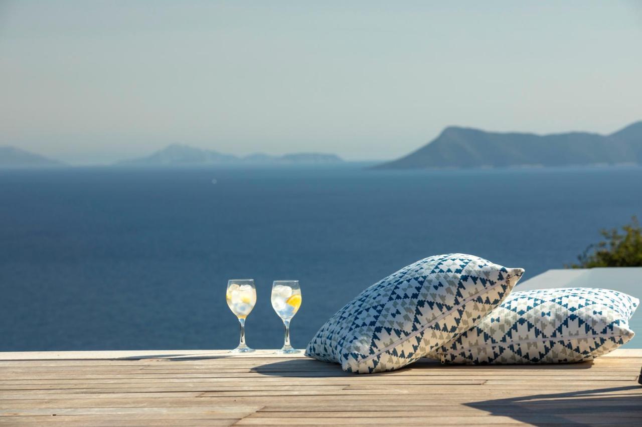Blooms Of Sivota Bay - Luxury Villas With Private Heated Pool المظهر الخارجي الصورة